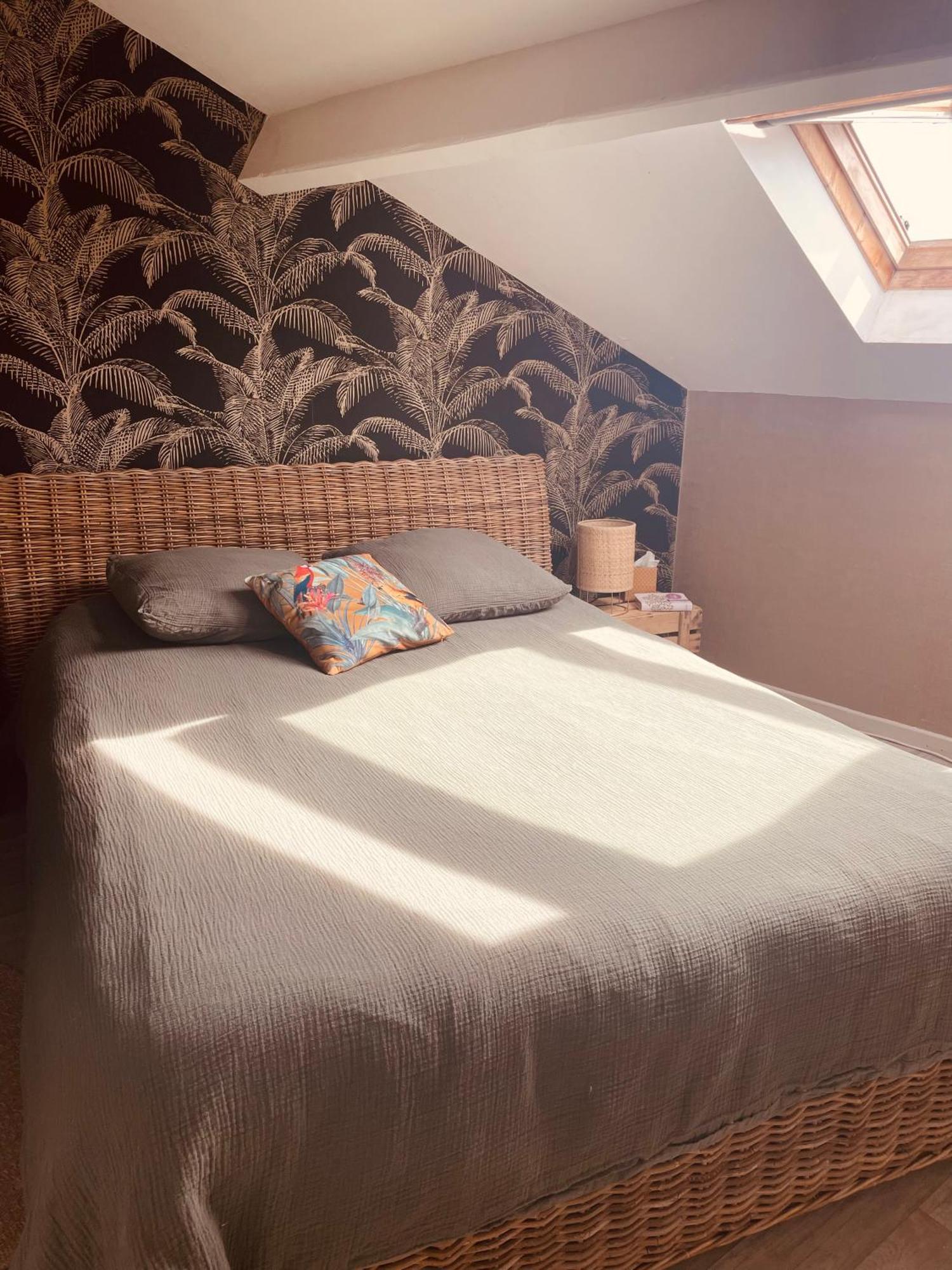 Chambre Boheme Chez Rachel Pau Exterior photo
