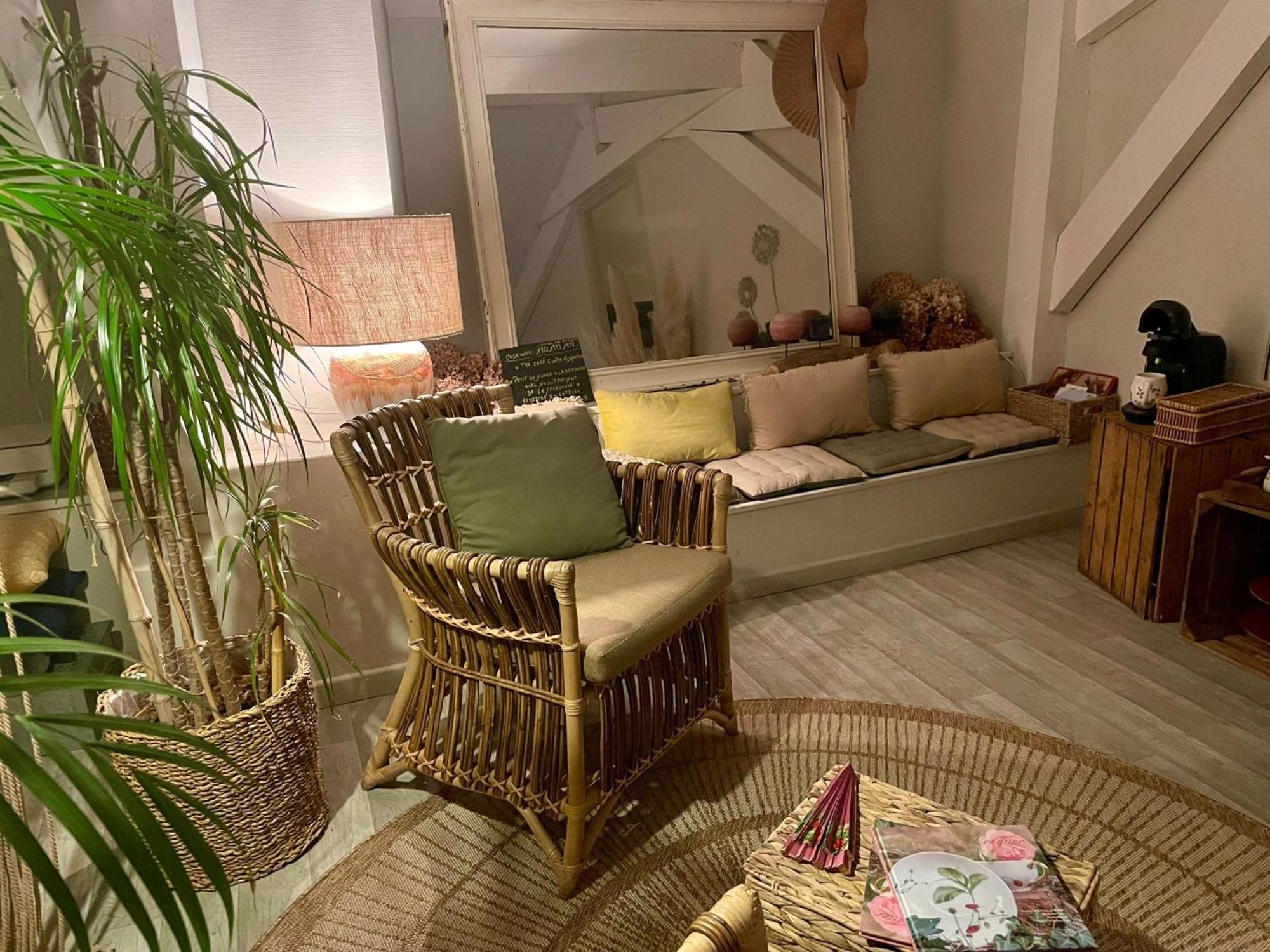 Chambre Boheme Chez Rachel Pau Exterior photo